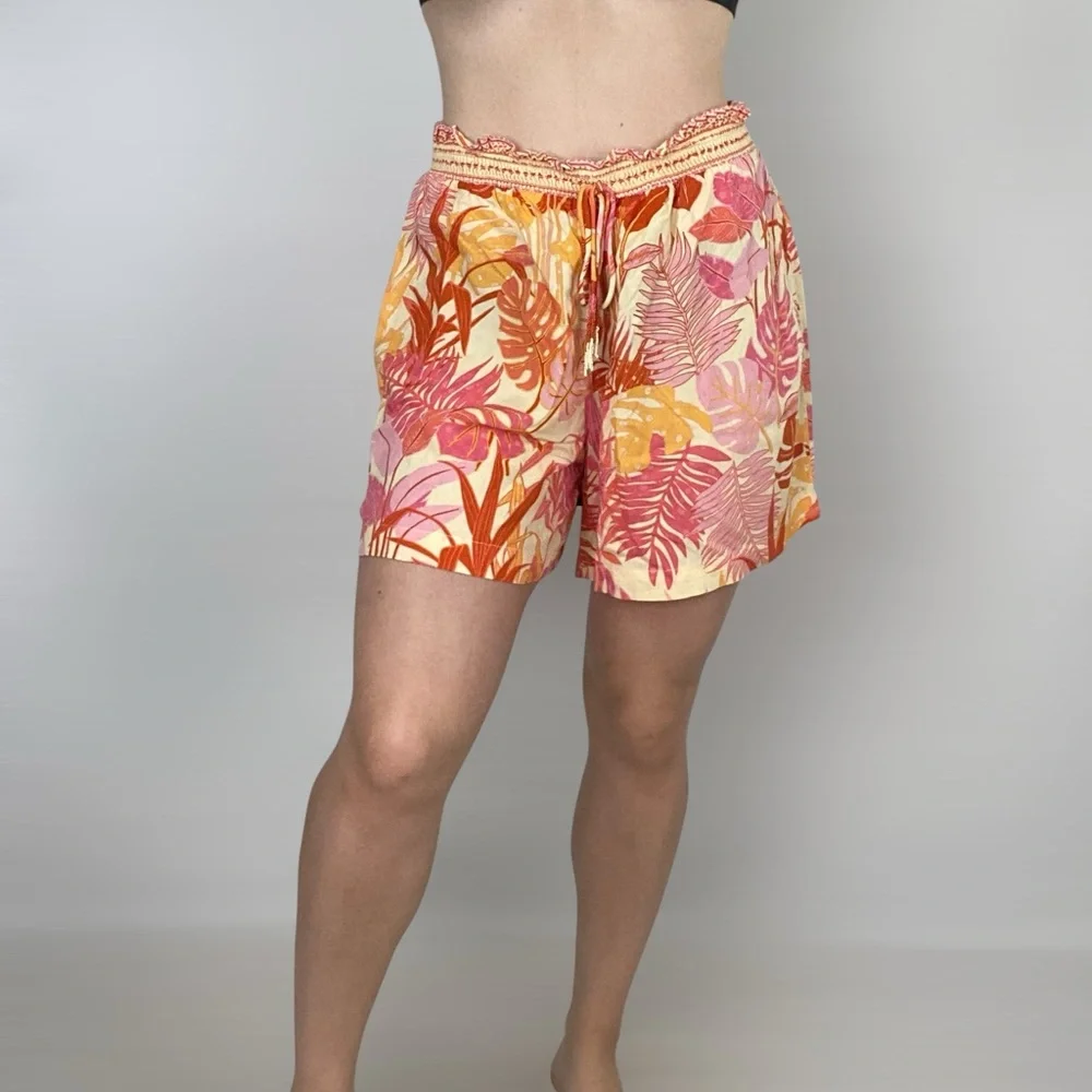 Haute Hippie size large